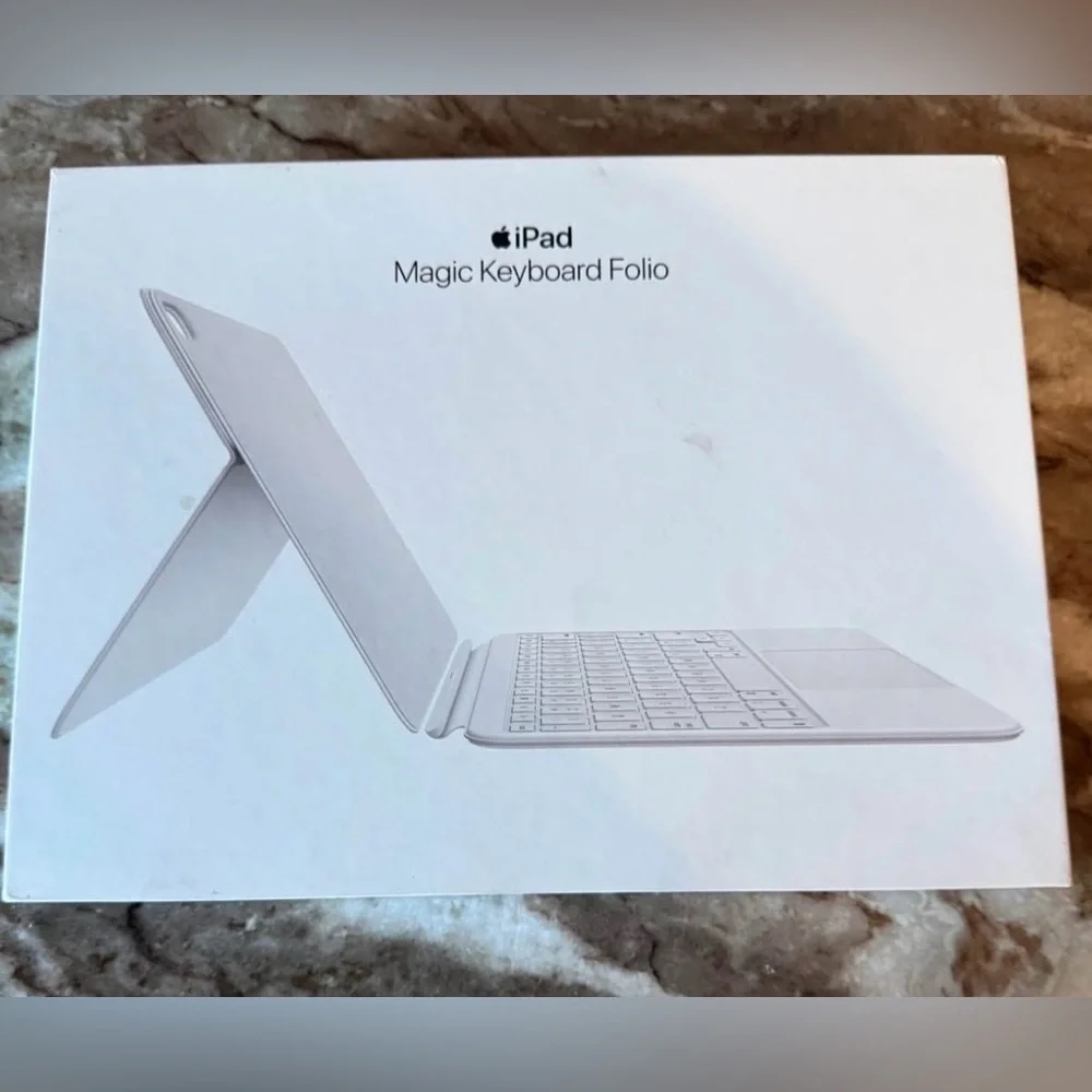 White Magic Keyboard Folio
